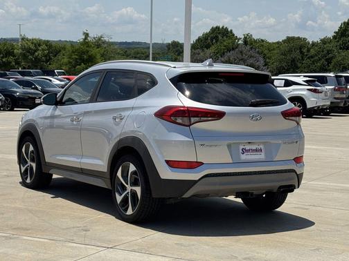 Molten Silver 2018 Hyundai TUCSON Limited