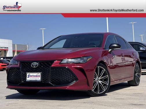 Ruby Flare Pearl 2019 Toyota Avalon XSE