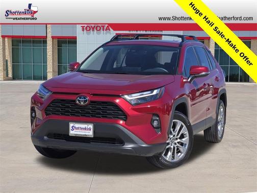 2023 Toyota RAV4 XLE Premium