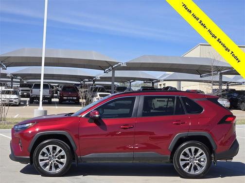 2023 Toyota RAV4 XLE Premium