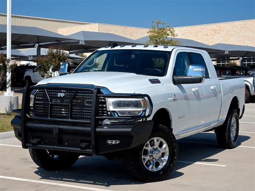 2024 RAM 2500 Laramie Crew Cab 4x4 6'4' Box