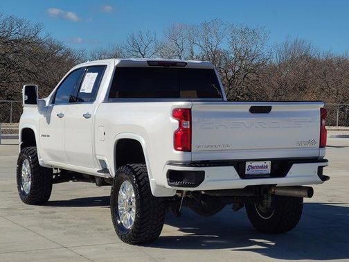 Iridescent Pearl Tricoat 2021 Chevrolet Silverado 2500 High Country