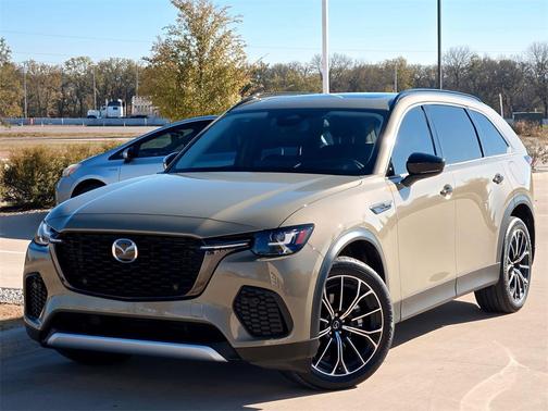 2025 Mazda CX-70 PHEV Premium Package