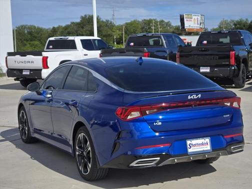 2023 Kia K5 GT-Line