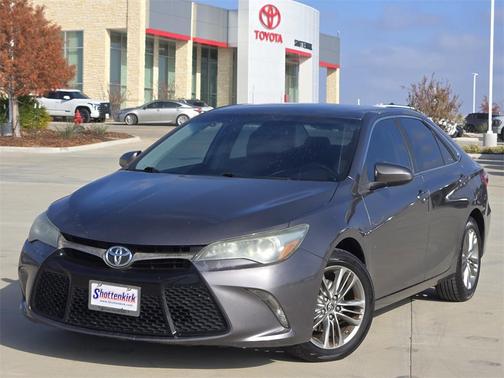 2016 Toyota Camry SE