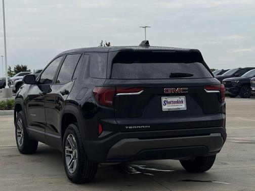 Ebony Twilight Metallic 2026 GMC Terrain FWD Elevation