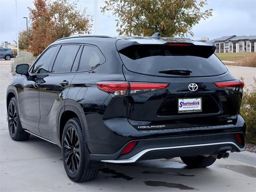 2023 Toyota Highlander XSE