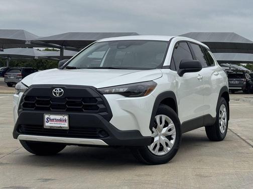 Wind Chill Pearl 2026 Toyota Corolla Cross L