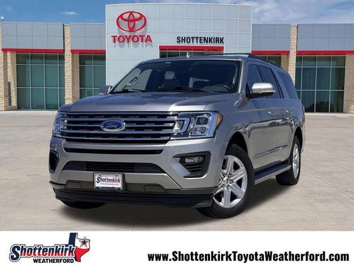 Iconic Silver Metallic 2021 Ford Expedition Max XLT