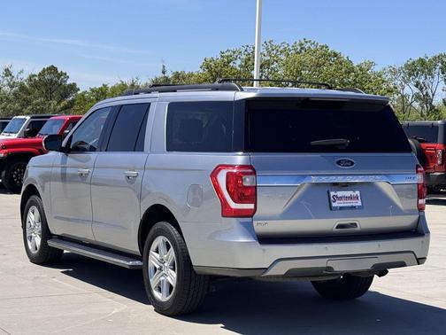 Iconic Silver Metallic 2021 Ford Expedition Max XLT