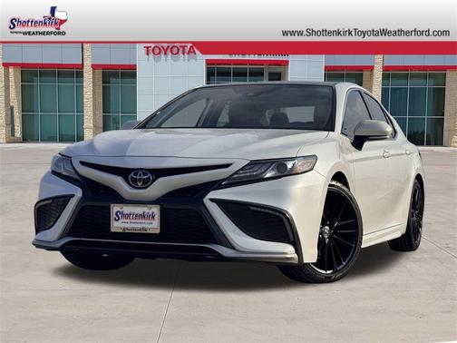 2022 Toyota Camry XSE