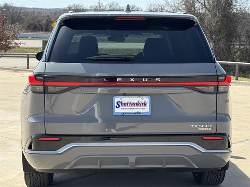 2025 Lexus TX 500h F SPORT Premium