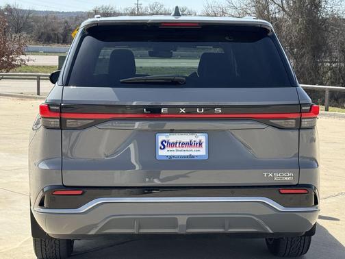 2025 Lexus TX 500h F SPORT Premium