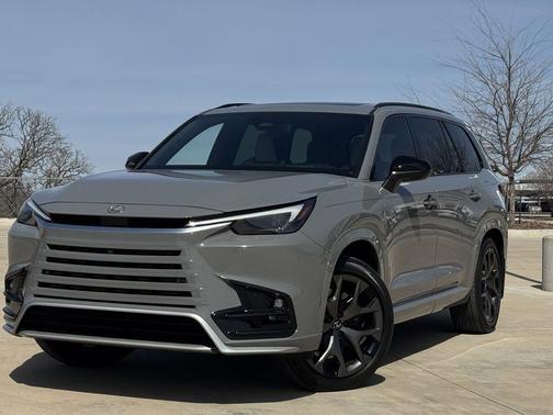 2025 Lexus TX 500h F SPORT Premium