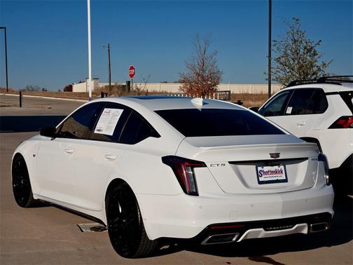2022 Cadillac CT5 Sport