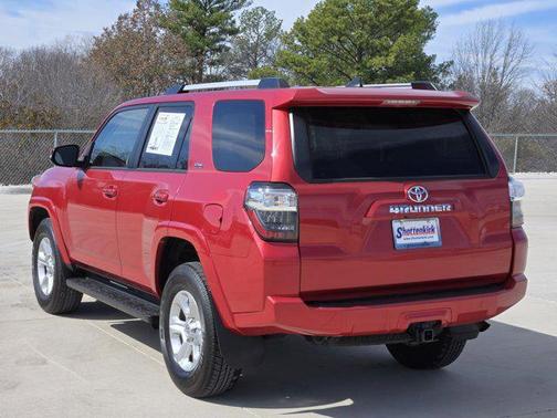 Barcelona Red Metallic 2022 Toyota 4Runner SR5 Premium