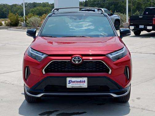 2025 Toyota RAV4 Hybrid SE