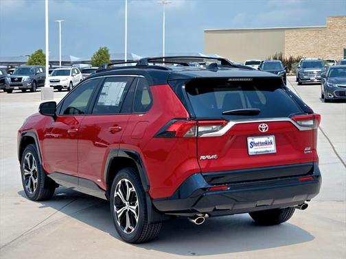 2025 Toyota RAV4 Hybrid SE