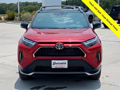 2025 Toyota RAV4 Hybrid SE