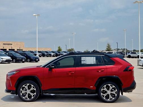 2025 Toyota RAV4 Hybrid SE
