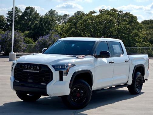 2025 Toyota Tundra Hybrid 1794 Edition
