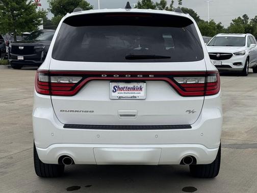 White Knuckle Clearcoat 2023 Dodge Durango R/T Plus RWD
