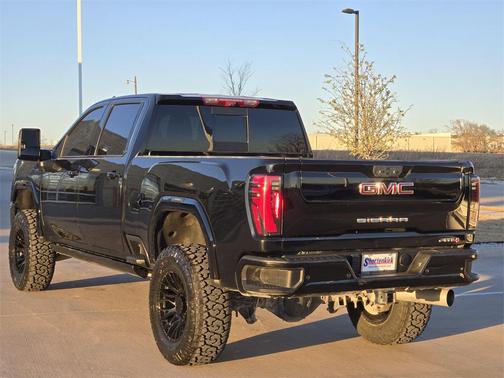 2024 GMC Sierra 2500 AT4