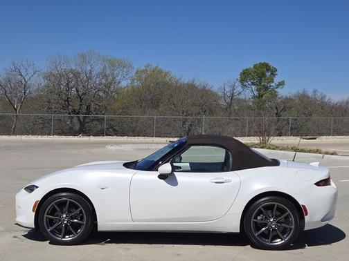 2019 Mazda MX-5 Miata Grand Touring