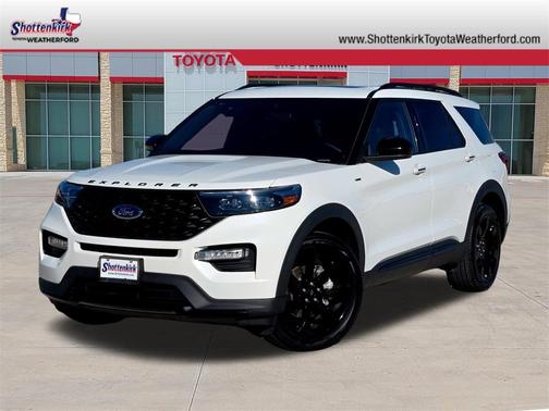 2023 Ford Explorer ST-Line