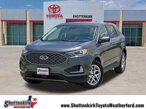 Carbonized Gray Metallic 2024 Ford Edge SEL