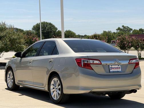 Creme Brulee 2014 Toyota Camry XLE
