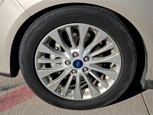 2017 Ford C-Max Hybrid SE