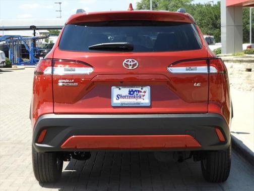 2022 Toyota Corolla Cross LE