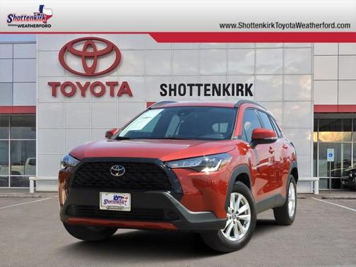 2022 Toyota Corolla Cross LE