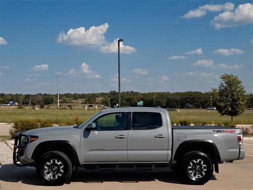 2020 Toyota Tacoma TRD Off-Road