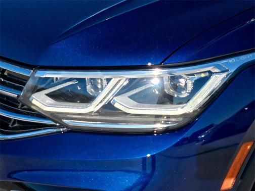 2022 Volkswagen Tiguan 2.0T SEL R-Line 4MOTION