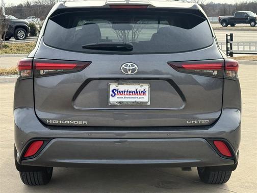 2024 Toyota Highlander Limited