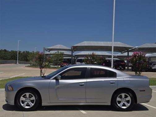 2014 Dodge Charger SE