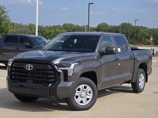 2025 Toyota Tundra SR