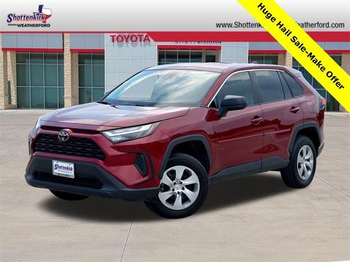 2023 Toyota RAV4 LE