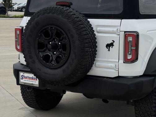 Oxford White 2024 Ford Bronco Wildtrak