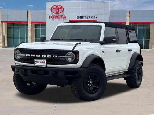 Oxford White 2024 Ford Bronco Wildtrak