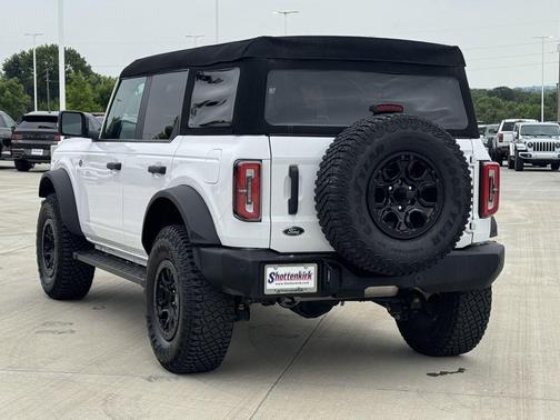 Oxford White 2024 Ford Bronco Wildtrak