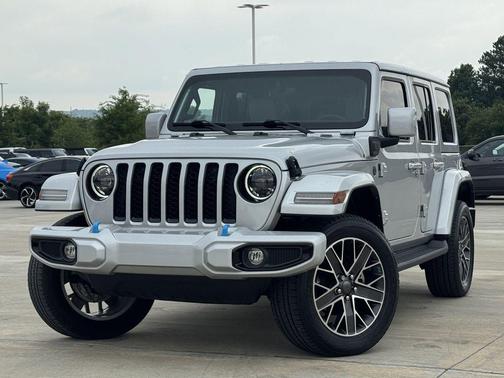 Silver Zynith Clearcoat 2023 Jeep Wrangler 4xe Sahara High Altitude