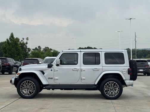 Silver Zynith Clearcoat 2023 Jeep Wrangler 4xe Sahara High Altitude