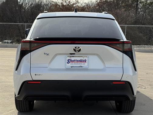 2026 Toyota bZ XLE Plus