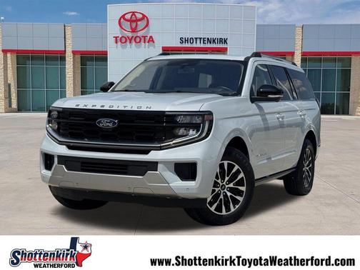 Silver Metallic 2025 Ford Expedition Platinum