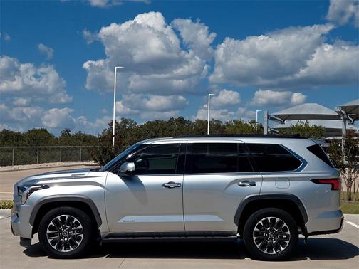 2023 Toyota Sequoia Limited