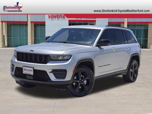 2023 Jeep Grand Cherokee Altitude
