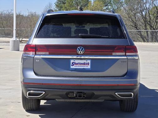 2024 Volkswagen Atlas 2.0T SE w/Technology 4MOTION
